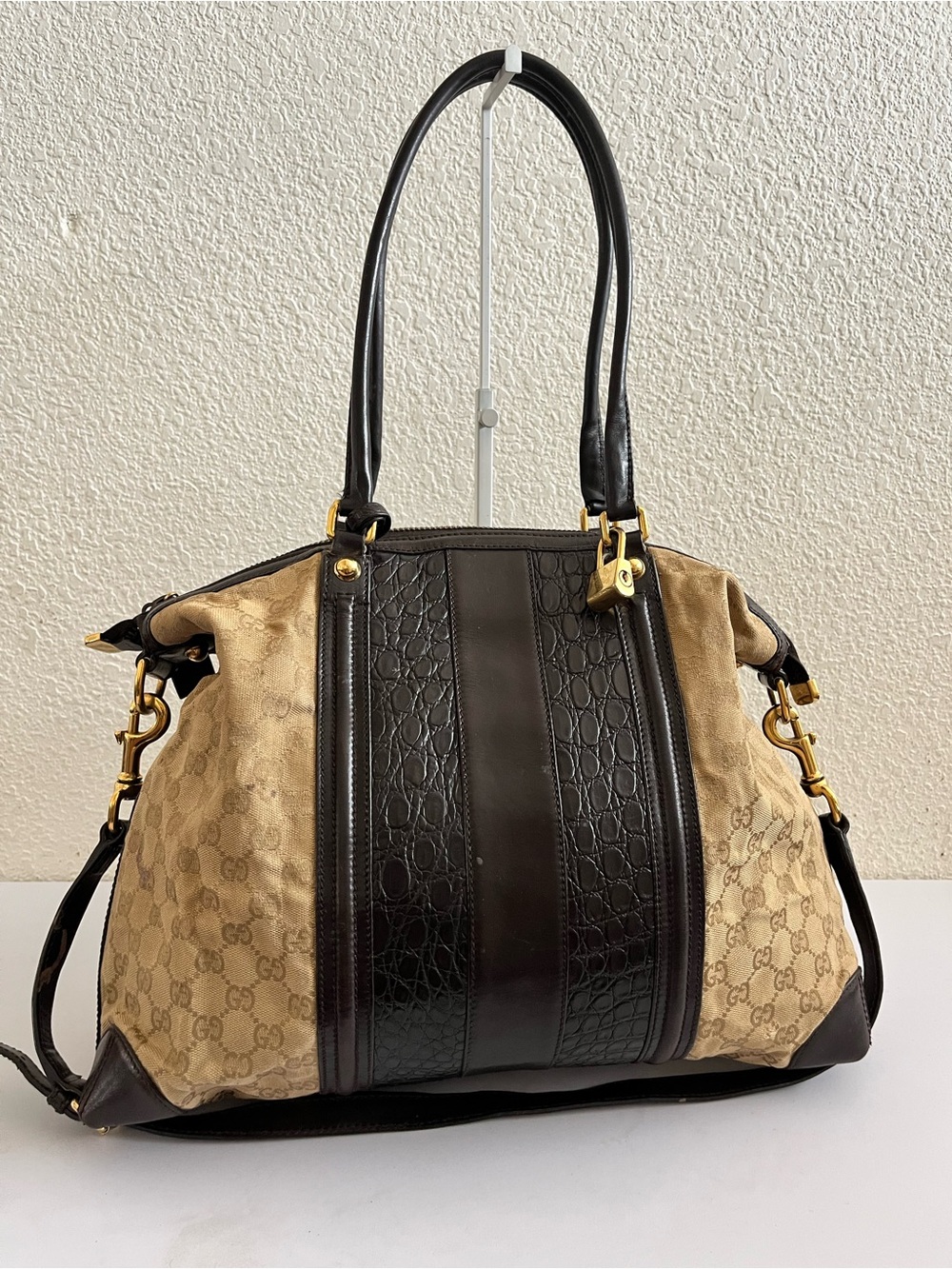 Gucci large shoulder bag